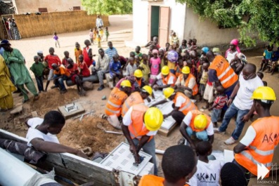 Akon_Africa-Lights-up-Project